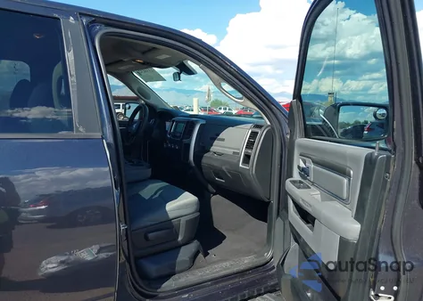 2018 Ram 1500 Slt 4X2 6'4 Box z USA, uszkodzony, nr VIN 1C6RR6GT4JS143143